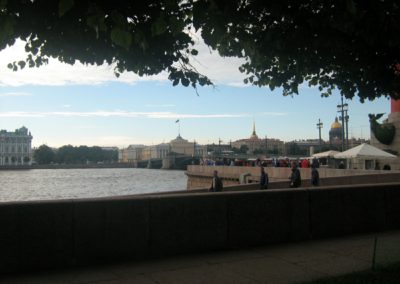 The Strelka. The view of the Admiralty (ice cream vendors are in the foreground).